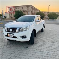 نيسان نافارا